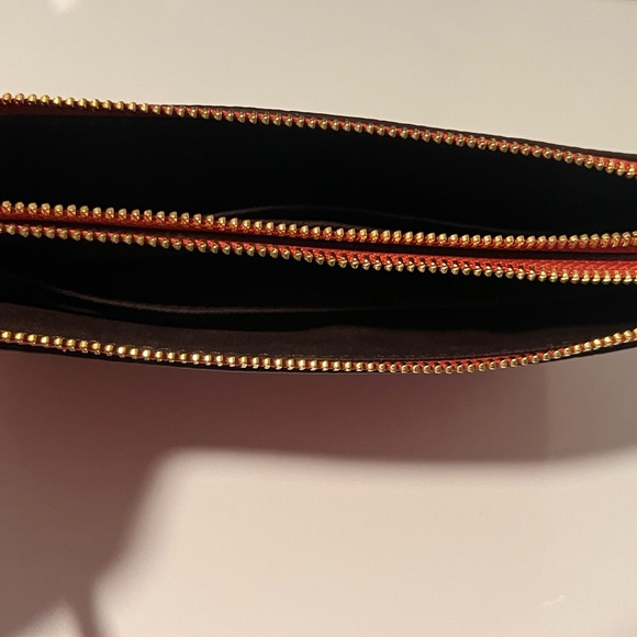 COACH Authentic- Vibrant Fushia Wristlet Clutch/Wallet - Picture 10 of 13